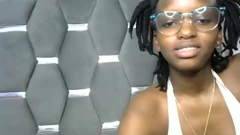 cutie online show from November 7, 2025, 11:16 pm