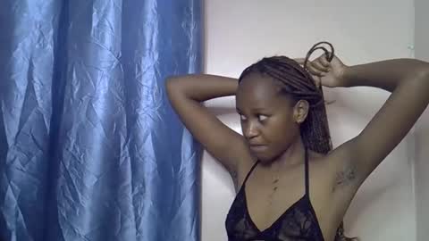 Alicia online show from December 2, 2025, 4:02 pm