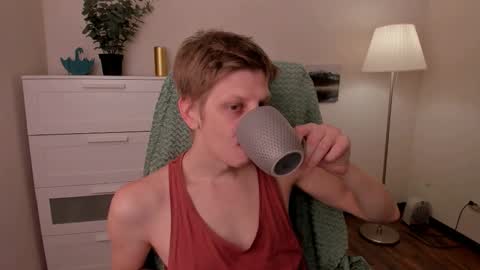 Andy online show from October 24, 2025, 7:38 am