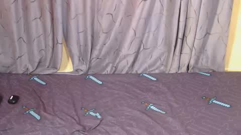 Snapshot of slim_bitos chatting on January 6, 2026, 10:52 am slim_bitos online show from January 6, 2026, 10:52 am