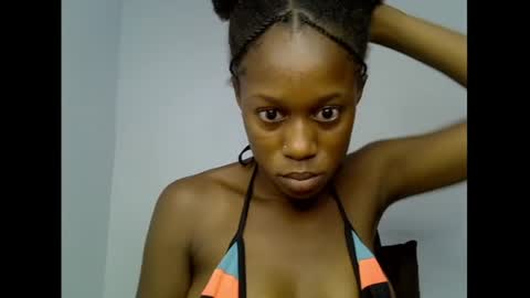 Lily online show from June 22, 2026, 7:38 am