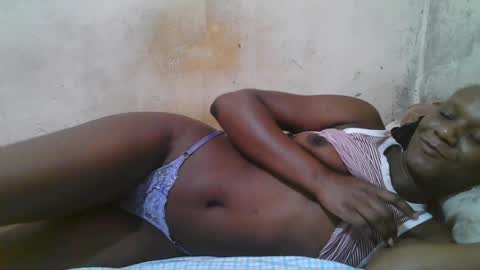 Snapshot of slim_girl3 chatting on July 25, 2026, 8:12 am slim_girl3 online show from July 25, 2026, 8:12 am