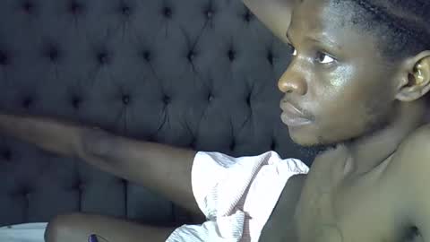 slim long01 online show from October 11, 2025, 7:56 pm