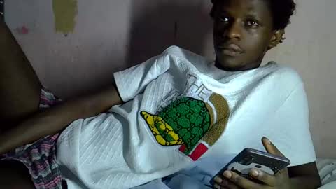 slim long01 online show from October 29, 2025, 9:22 am