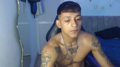 slim_master12 online show from March 8, 2025, 8:55 am