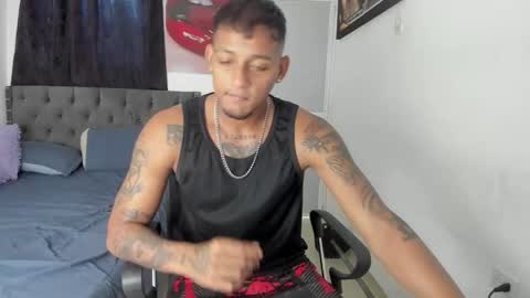 slim_master12 online show from May 28, 2026, 10:29 pm