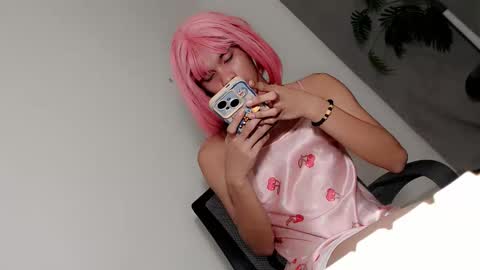 Snapshot of slim_nathalia chatting on April 28, 2026, 10:09 am slim_nathalia online show from April 28, 2026, 10:09 am