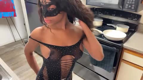 Snapshot of slimaddictionxxx chatting on January 8, 2025, 5:48 am Barbie Stylebender online show from January 8, 2025, 5:48 am