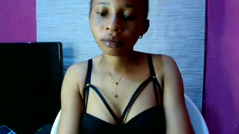 Snapshot of slimass31 chatting on June 15, 2026, 7:16 pm slimass31 online show from June 15, 2026, 7:16 pm