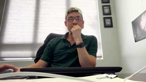 slimhiguy online show from February 24, 2026, 7:56 pm