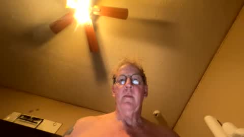 slimjim061560 online show from May 15, 2026, 11:56 pm