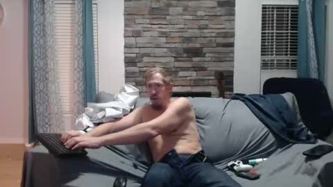 slimjp online show from October 22, 2025, 1:39 am