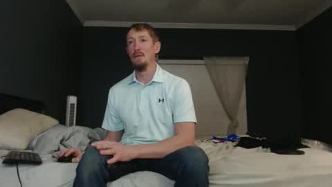 Snapshot of slimjp chatting on May 3, 2026, 2:28 am slimjp online show from May 3, 2026, 2:28 am