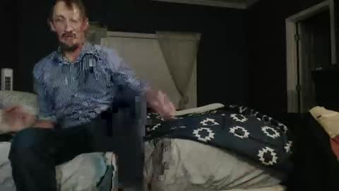 Snapshot of slimjp chatting on May 7, 2026, 3:56 am slimjp online show from May 7, 2026, 3:56 am