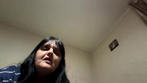 Snapshot of slimmers01 chatting on March 17, 2026, 5:11 am slimmers01 online show from March 17, 2026, 5:11 am