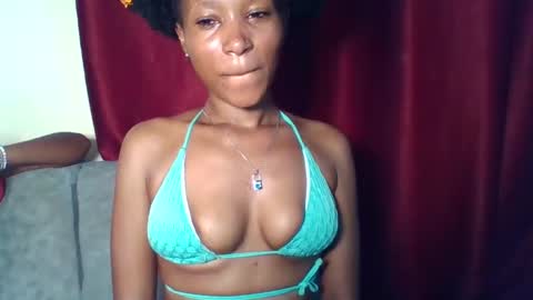 slimy_baiby online show from March 11, 2025, 2:21 am