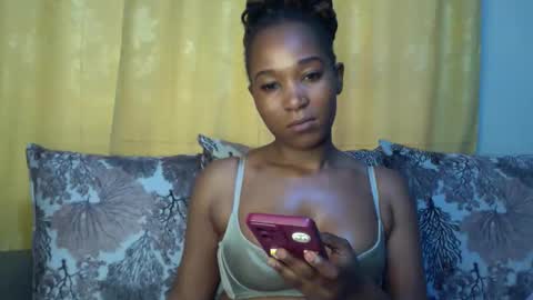 slimy_baiby online show from November 23, 2025, 7:30 am