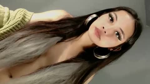 slut4attention online show from April 14, 2026, 6:52 am