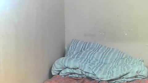 slutmeoutbb online show from February 16, 2025, 9:26 am