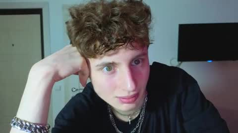 sluttsavage online show from March 27, 2026, 7:14 am