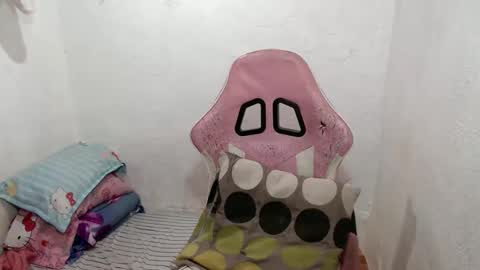 Snapshot of slutty_classyxx chatting on February 2, 2026, 7:18 am Lovie online show from February 2, 2026, 7:18 am