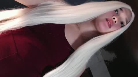 Snapshot of slutty_hannaxx chatting on July 1, 2026, 12:29 pm slutty_hannaxx online show from July 1, 2026, 12:29 pm