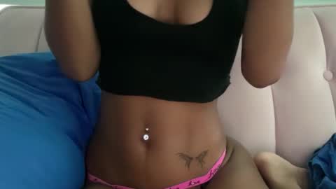 Jade online show from October 16, 2025, 1:06 am