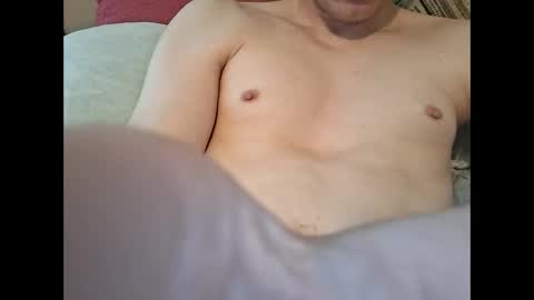 sluttybaddboyy online show from April 17, 2026, 4:43 pm