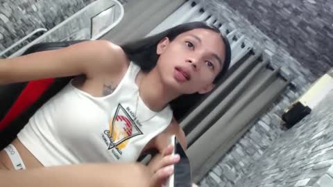 CHIE CHIE online show from February 15, 2025, 10:42 pm