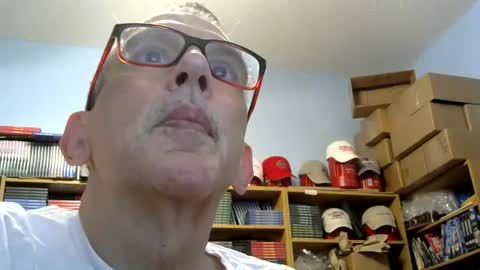 Snapshot of sluttyslave81 chatting on June 14, 2026, 2:19 pm sluttyslave81 online show from June 14, 2026, 2:19 pm