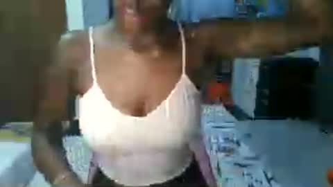 sly_rose online show from July 27, 2026, 3:08 pm