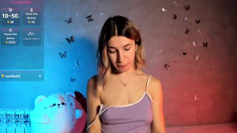 Melani online show from March 7, 2025, 9:27 pm