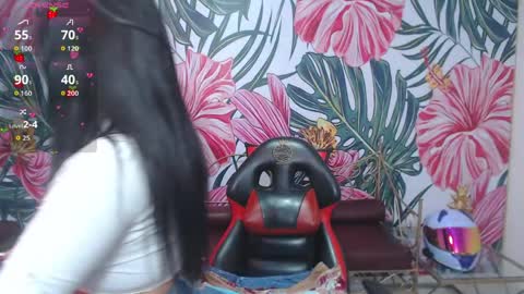 Mariana Torres online show from April 9, 2026, 1:16 am