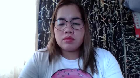 Snapshot of small_boobs59 chatting on December 8, 2024, 5:18 am Lovewella online show from December 8, 2024, 5:18 am