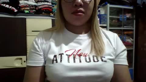 Snapshot of small_boobs59 chatting on February 10, 2025, 10:31 am Lovewella online show from February 10, 2025, 10:31 am