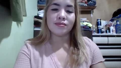 Snapshot of small_boobs59 chatting on February 16, 2025, 9:48 am Lovewella online show from February 16, 2025, 9:48 am