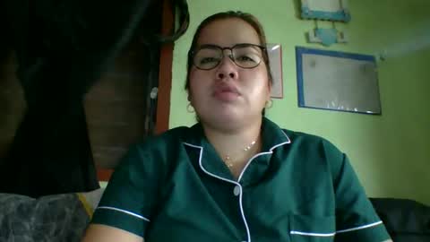 Lovewella online show from March 10, 2026, 4:28 am