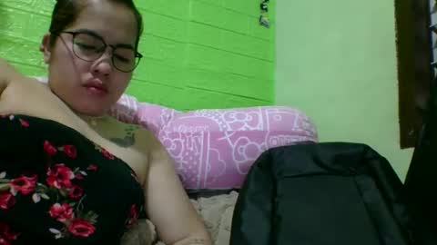 Lovewella online show from March 19, 2026, 9:02 am