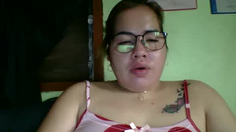 Lovewella online show from March 26, 2026, 4:51 am