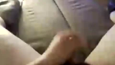 small_german online show from June 12, 2026, 11:03 pm