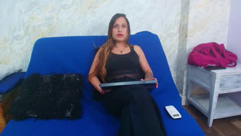 small_lagoon online show from October 14, 2025, 8:20 pm