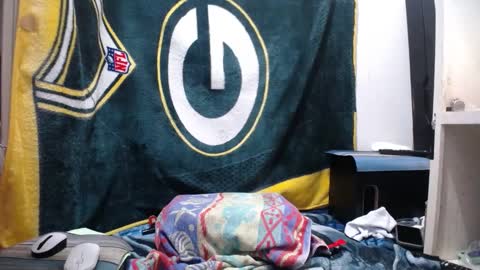 small wood21 online show from September 13, 2025, 3:01 pm