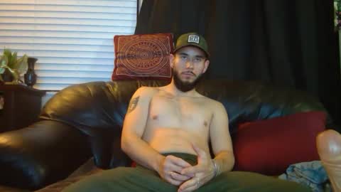 Snapshot of smallcckkoda chatting on January 10, 2025, 1:32 am Koda online show from January 10, 2025, 1:32 am