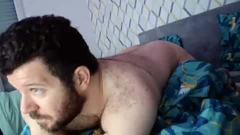 smallcock2850 online show from May 5, 2026, 8:28 pm