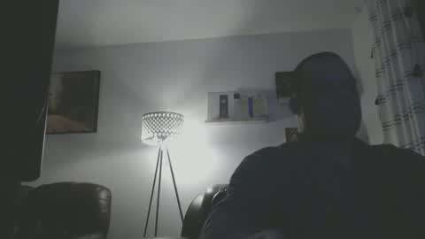 Snapshot of smallddickw chatting on January 12, 2026, 3:45 am smallddickw online show from January 12, 2026, 3:45 am