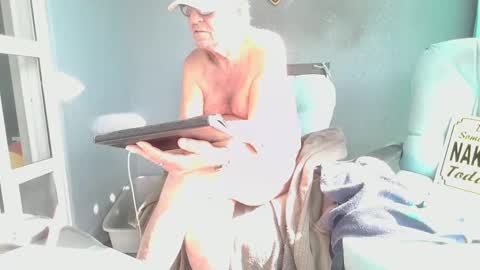 Daddy online show from February 5, 2025, 5:09 pm