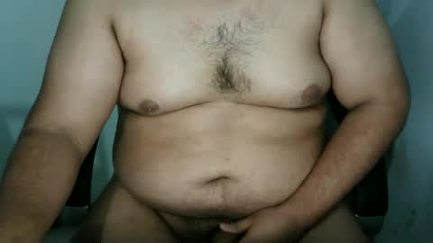 smallrod14 online show from December 7, 2024, 7:16 am