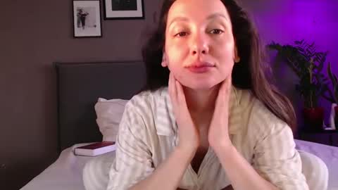 Snapshot of smalltittsbigsoul chatting on February 26, 2025, 5:20 am Anna no bbbbybybbabebyy just Anna. And dont call me mom please. online show from February 26, 2025, 5:20 am