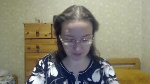 Snapshot of smart_rose chatting on January 8, 2025, 10:37 pm smart_rose online show from January 8, 2025, 10:37 pm