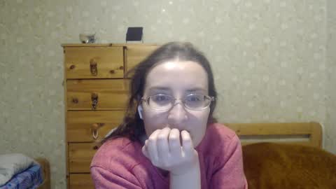 Snapshot of smart_rose chatting on February 12, 2025, 2:32 pm smart_rose online show from February 12, 2025, 2:32 pm